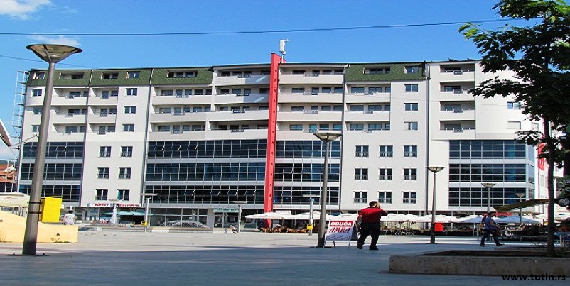 Stambeno poslovni objekta u Tutinu